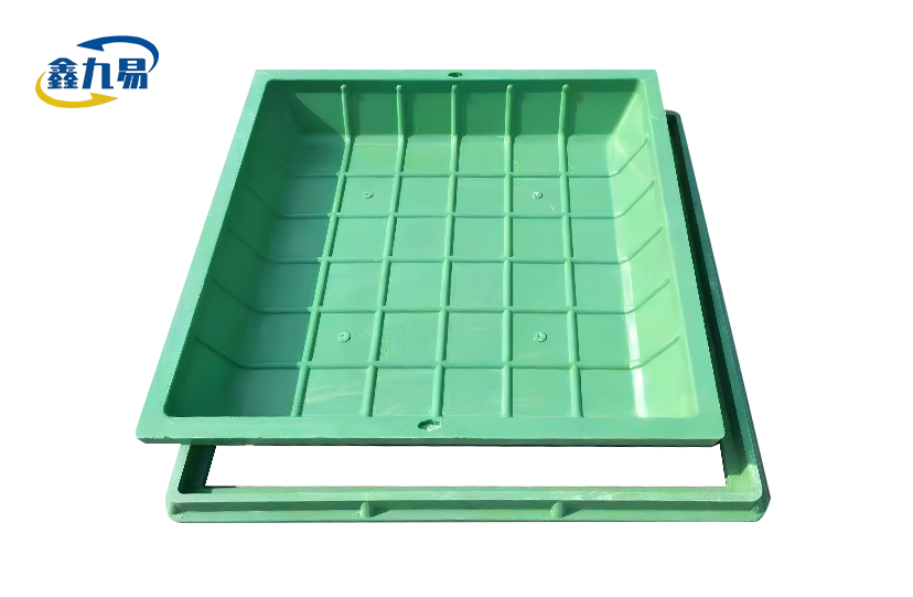 Recessed Composite Square Manhole Cover for Turf